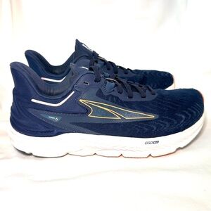 Altra Torin 6 Navy and White Running Shoes size 7
